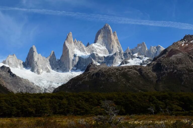 Avalancha en El Chaltén: murió un turista alemán y una austríaca está grave