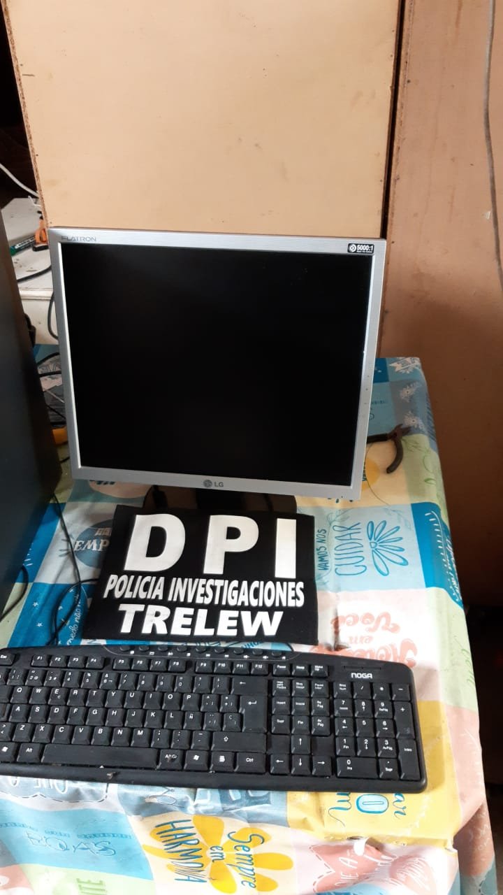 La Policía recuperó elementos robados de la escuela N°207 de Trelew