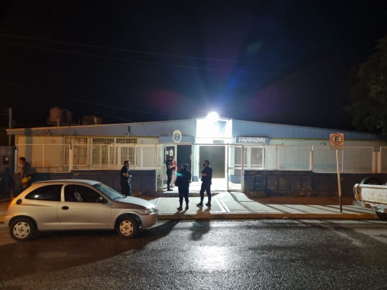 Incendio en la escuela 39 afectó la sala de lectura