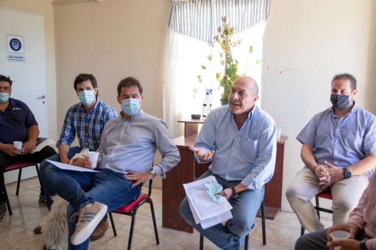 Luque: “Buscamos avanzar en soluciones para cada barrio de Comodoro”