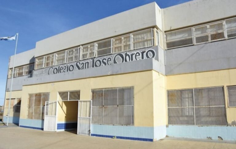 Menor de 14 años detenido tras intentar ingresar a un Colegio