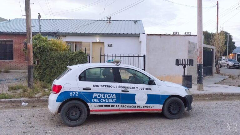 Balearon a un joven y lograron detener a los presuntos autores