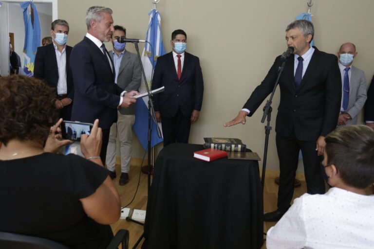 Tomó juramento el nuevo Ministro de Ambiente de Chubut