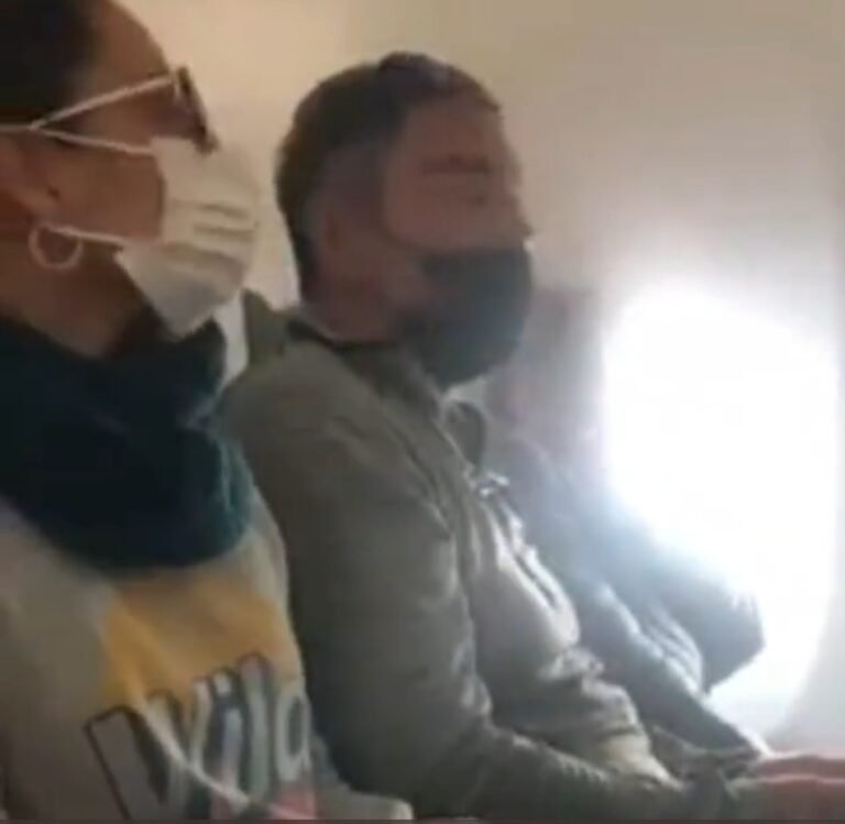 Ovación a un héroe de Malvinas en pleno vuelo