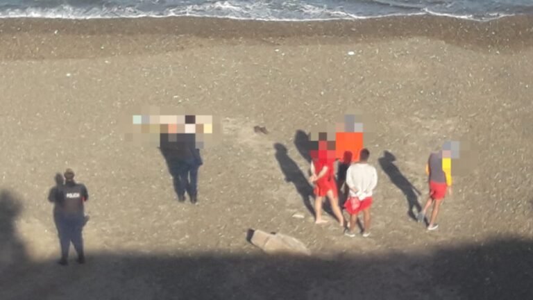 Encontraron un cuerpo sin vida en la playa de Km.4