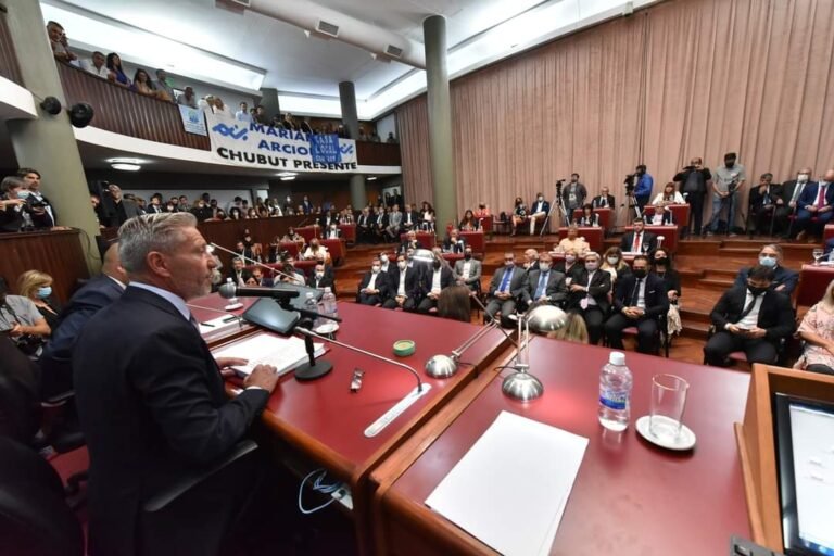Arcioni: “Chubut aporta mucho más de lo que Nación nos devuelve”