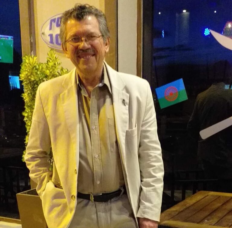 Campaña solidaria para el periodista Felipe Rosa Alarcón tras sufrir un ACV