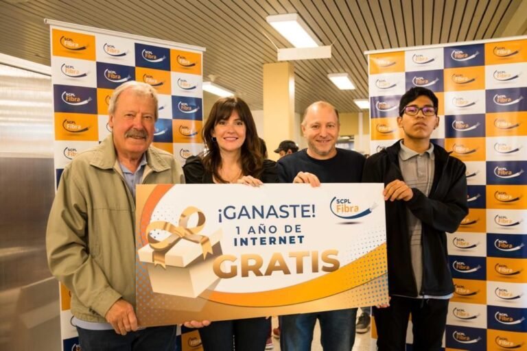 La SCPL realizó la última entrega de premios por un año de internet gratis