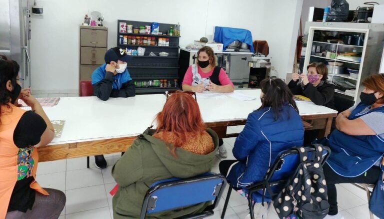 Desarrollo Social capacita al personal de instituciones de Comodoro Rivadavia