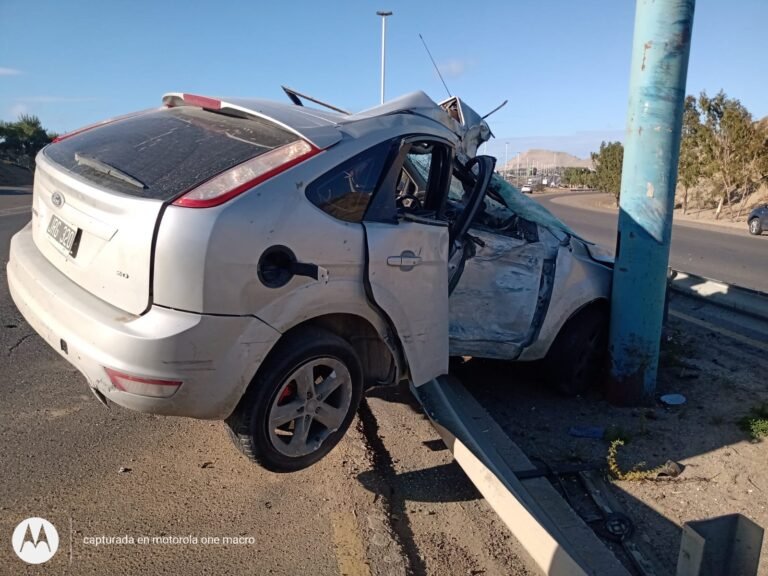 Accidente automovilístico en Ruta Nacional N°3