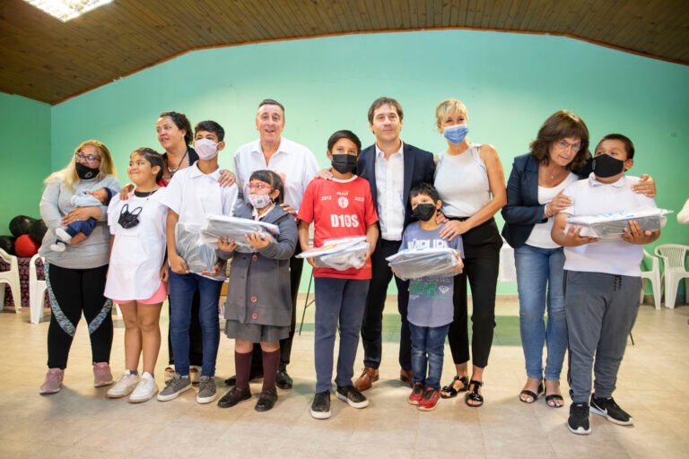 El Municipio entregará más de 6000 kits escolares para el ciclo lectivo 2022