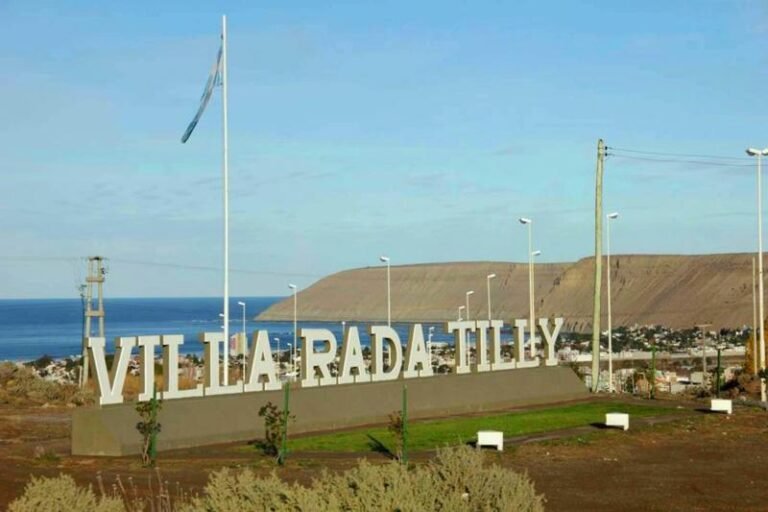 Dos jóvenes radatilenses viajarán por el aire en una aeronave experimental desde Ushuaia hasta Alaska