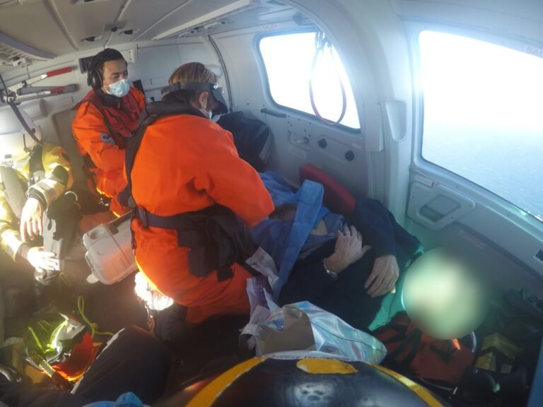 Prefectura aeroevacuó al tripulante de un pesquero