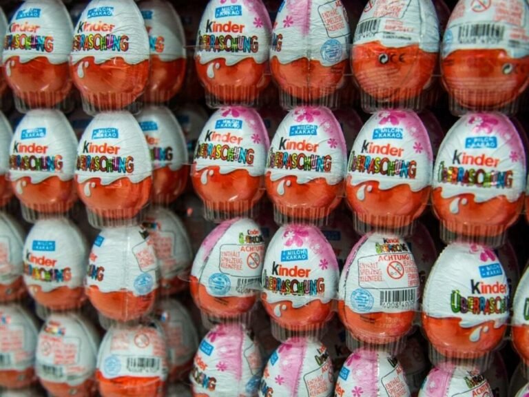 Retiran lotes de “huevos Kinder” en la Argentina y EE.UU. por casos de salmonella en Europa