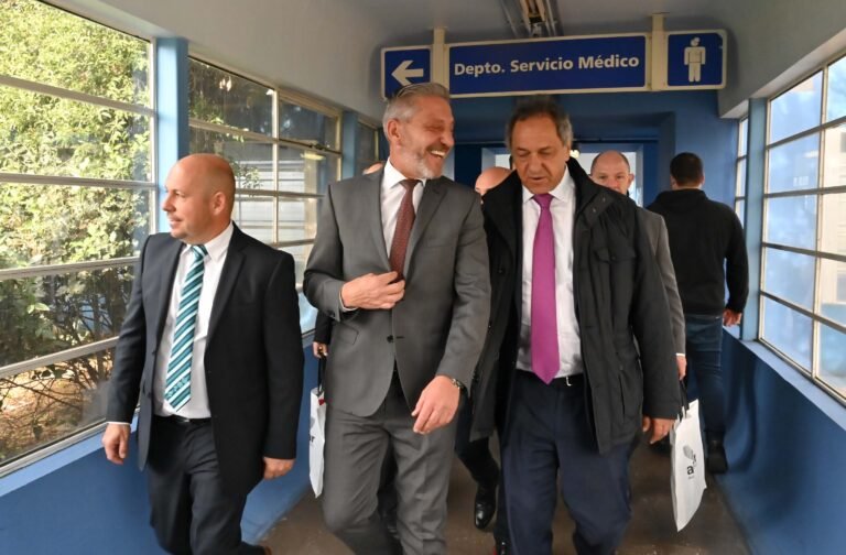 Arcioni recibió a Scioli y mantuvieron una agenda productiva en Puerto Madryn