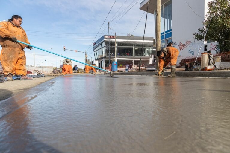 Tareas de mantenimiento de la trama vial: Ya se repararon 620 baches