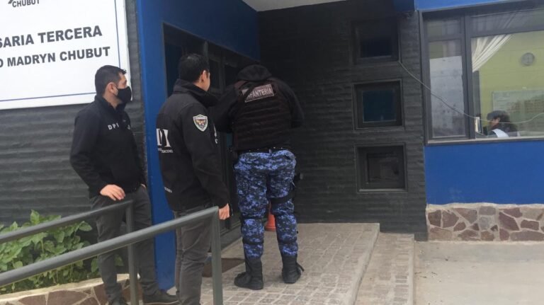 Investigan la muerte de una persona por sextorsión