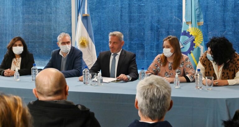 Presentaron el sistema integrado de historias clínicas digitales