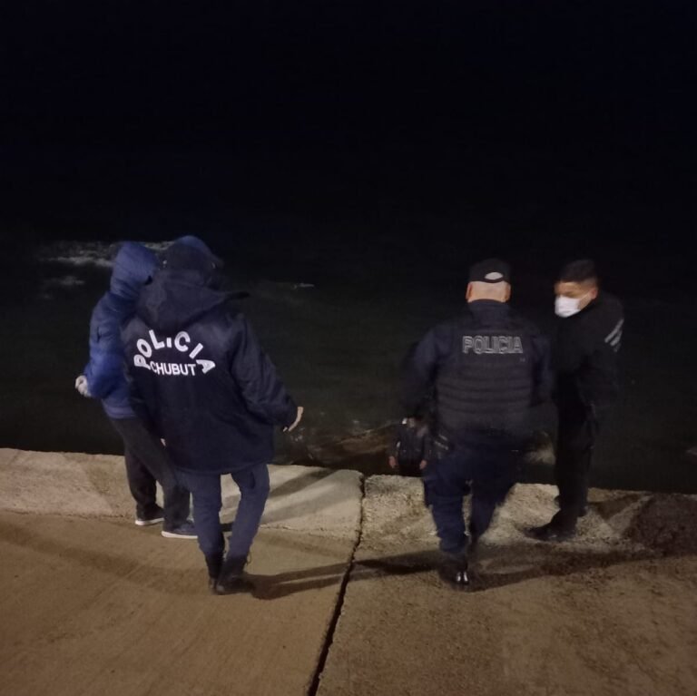 Cayó al mar en estado de ebriedad