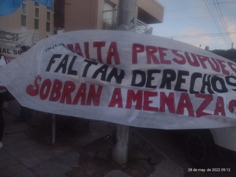 No hubo acuerdo salarial y ATECH continúa con su plan de lucha