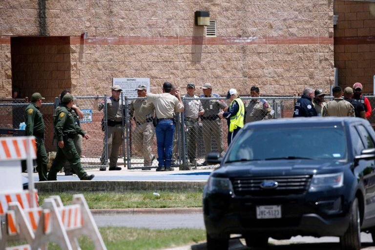Masacre en una escuela de Texas: 14 alumnos y una maestra fueron asesinados