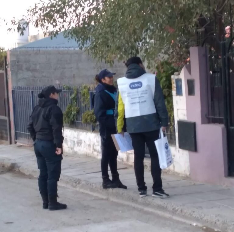 Censo 2022: terminó la encuesta presencial que releva información de la población del país