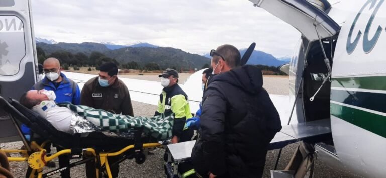 Gendarme argentino es rescatado por Carabineros tras accidentarse en límite fronterizo