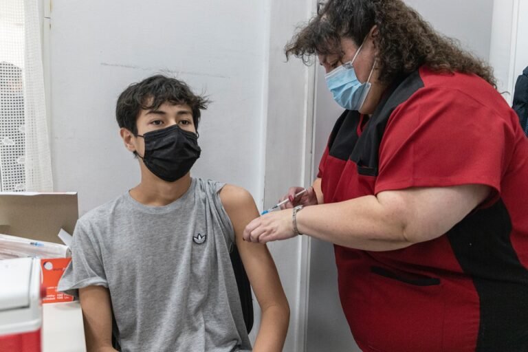 Incentivan a completar los esquemas de vacunación