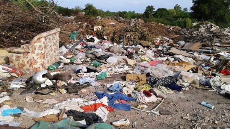 Hallaron un feto en un basural de Corrientes