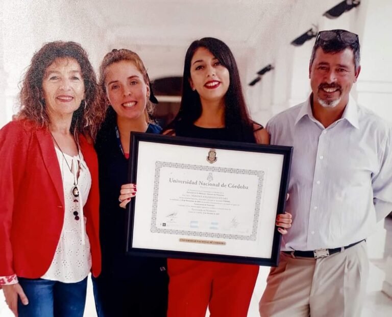 Necesitan 8 millones de pesos para la rehabilitación de su padre