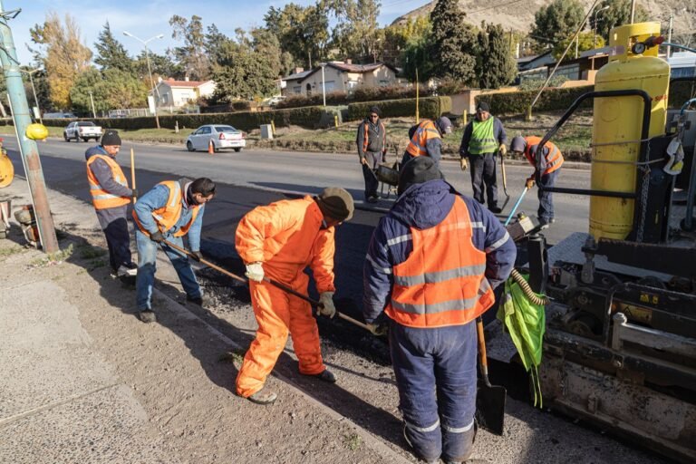 Continúan avanzando las tareas de repavimentación en la Ruta 3
