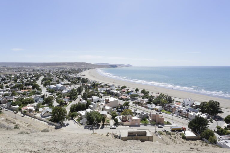 Ofrecimiento público de tierras en Rada Tilly