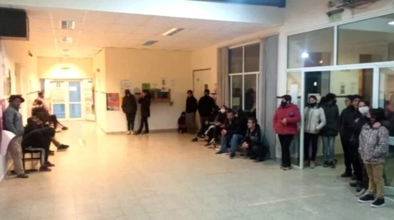 Más de 20 estudiantes internados por intoxicación con monóxido de carbono