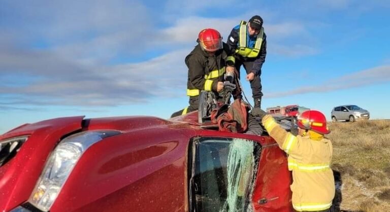 Trágico vuelco en la Ruta N°3: Un fallecido