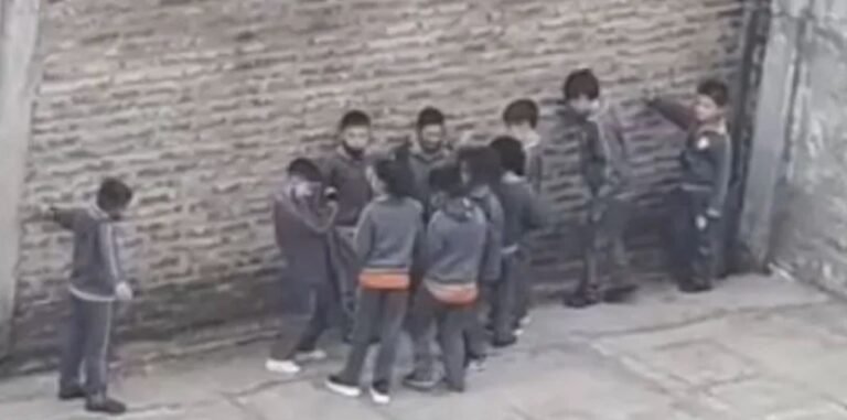 Bullying a un nene con autismo: “Le pegan, le escupen y lo aíslan”