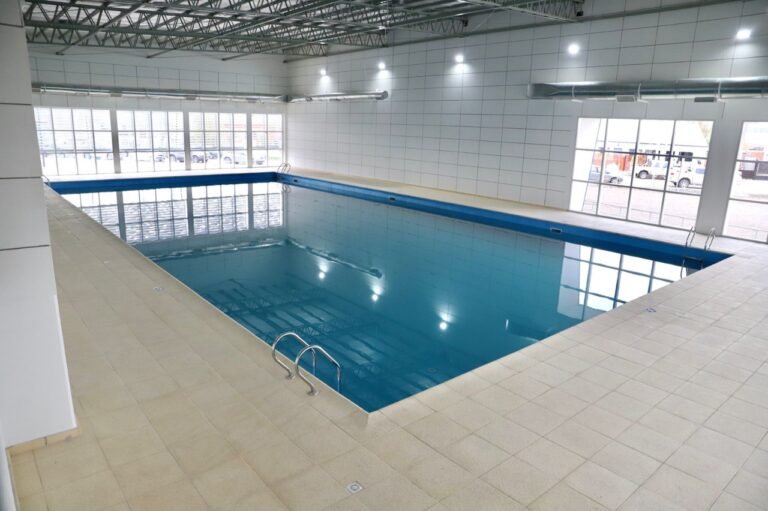 Nueva pileta de natación en Comodoro: Se inauguró el Centro de Encuentro de Zona Norte