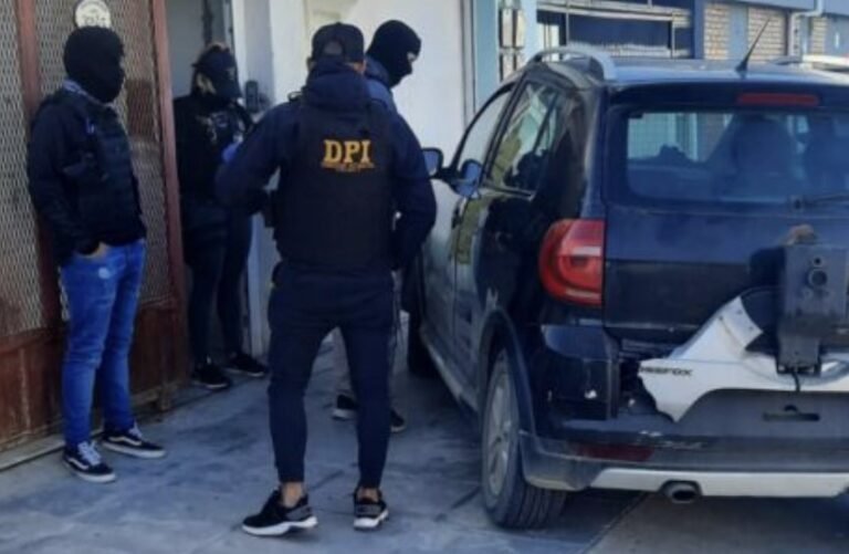 Ola de robos en Km. 3: Detuvieron a los presuntos autores