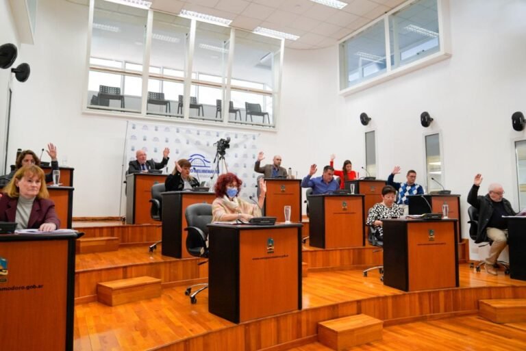 El Concejo Deliberante aprobó el aumento de tarifas de la SCPL