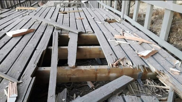 El desprendimiento de una roca rompió la pasarela de la Cueva de las Manos