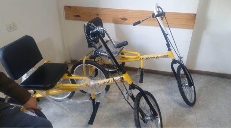 Entrega de bicis adaptadas: “Hay que tratar de salir adelante”