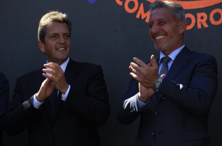 Arcioni: “La asunción de Sergio Massa va a beneficiar a todos los argentinos”