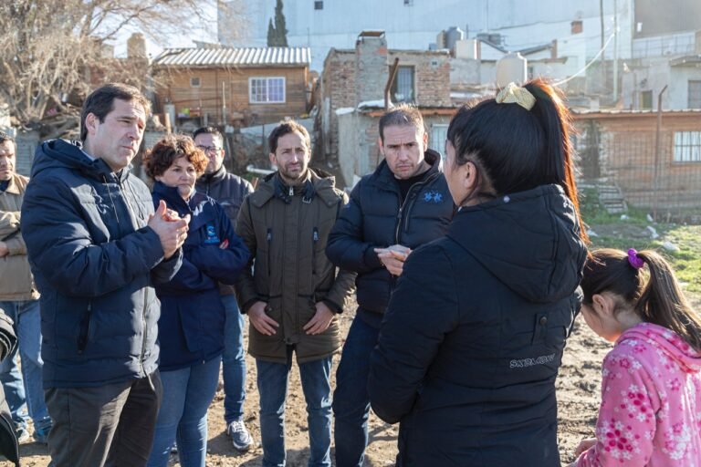 Luque supervisó las tareas de limpieza y saneamiento en el B° Stella Maris