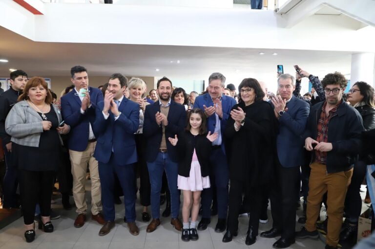 Luque: “Debemos recuperar el valor de la inversión en cultura y educación”