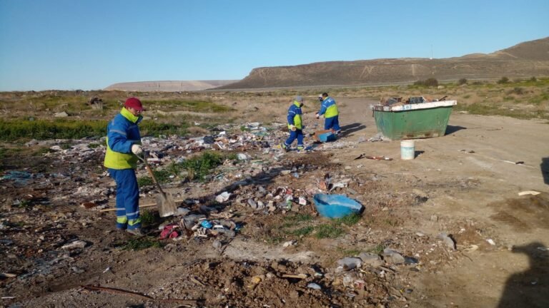 Erradicaron un micro basural en la zona del Camino Perón 
