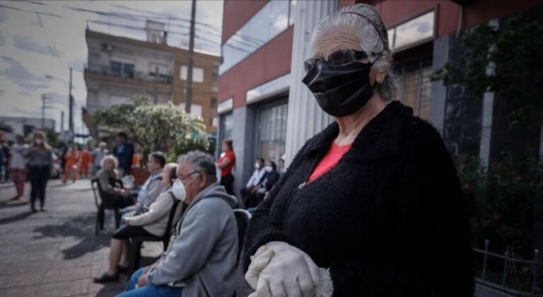 La ANSES anuncia el aumento a jubilados de septiembre y un bono o suma extra