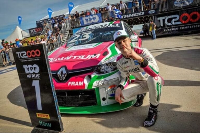 El chubutense, Ignacio Montenegro de 17 años, hizo historia y ganó el TC2000