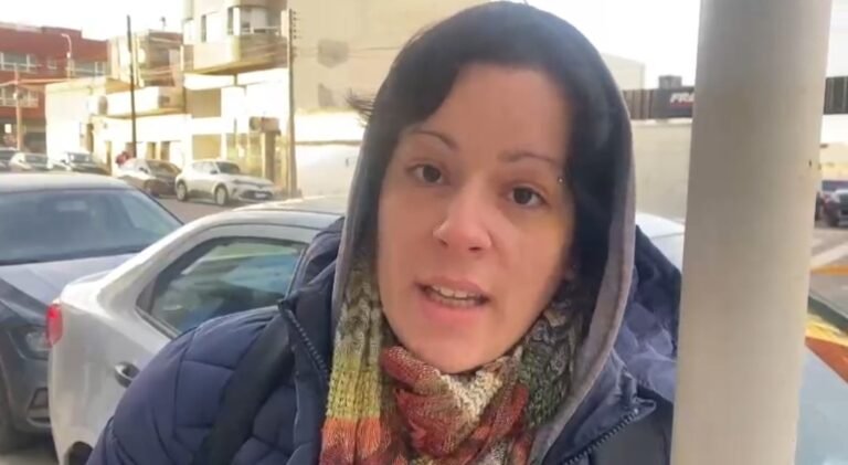 Se encadenó en Defensoria tras no recibir ninguna respuesta