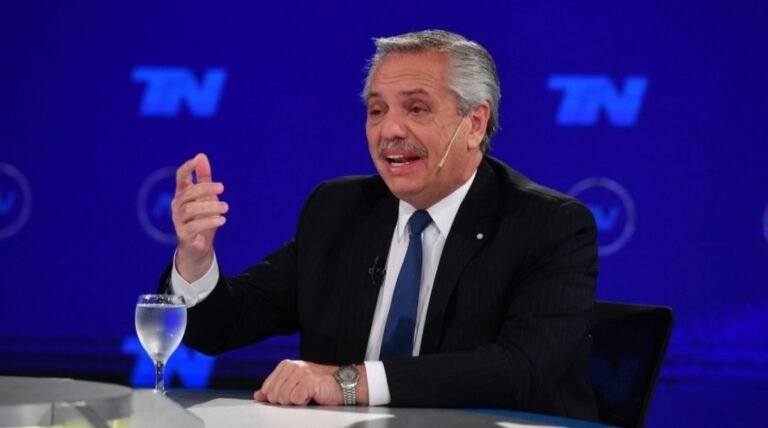 Fernández: “En esta causa Cristina no tiene nada que ver, no tengo ninguna duda”