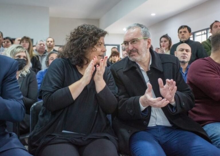 Puratich deja el Ministerio para sumarse al equipo de Carla Vizzotti