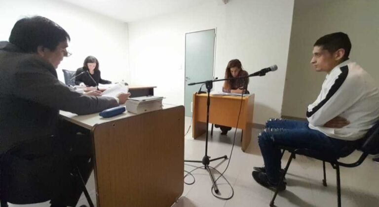 Prisión preventiva para el imputado por disparar a un policía e incendiar una vivienda